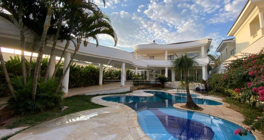 Sobrado à venda no Condomínio Água Seca com 572 m² | 3 suítes, sendo 1 suíte master com closet e 4 vagas de garagem.