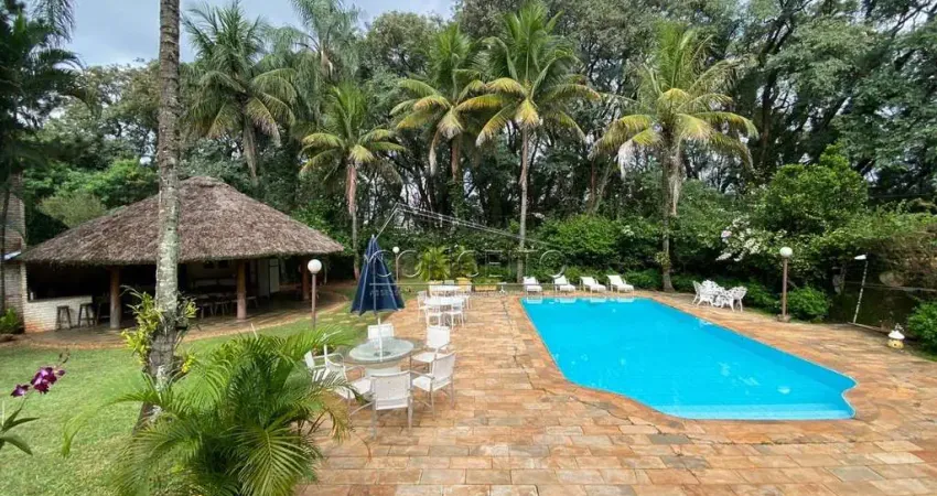 Sobrado à venda no bairro Nova Piracicaba com 963 m² | 5 suítes, 2 dormitórios de serviços e 16 vagas de garagem, sendo 4 cobertas.