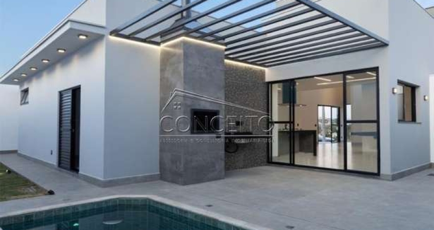 Casa térrea à venda no Condomínio Damha com 169m² | 3 suítes e 2 vagas de garagem.