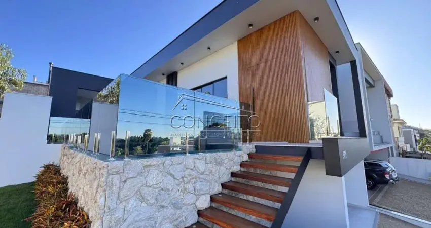 Casa à venda no Condomínio Residencial Damha com 222,34 m² | 3 suítes e 4 vagas de garagem.