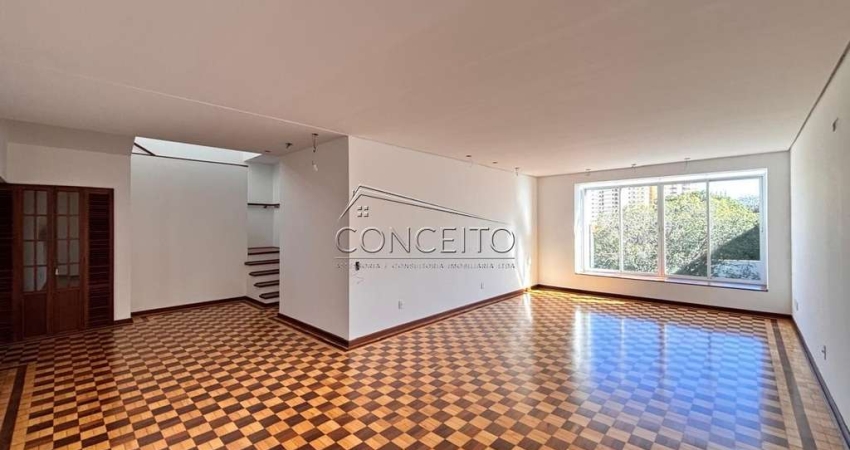 Casa comercial para locação no bairro Cidade Jardim com 246,40 m² | 6 salas e 6 vagas de estacionamento.