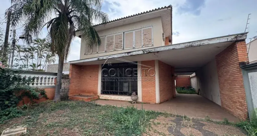 Sobrado à venda no bairro são dimas com área construída de 197 m² | 5 dormitórios, sendo 1 suíte e 4 vagas de garagem.