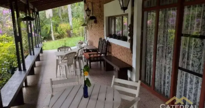 Chácara / sítio com 3 quartos à venda na Avenida Dinhah de Barros, 9, Centro, Jarinu