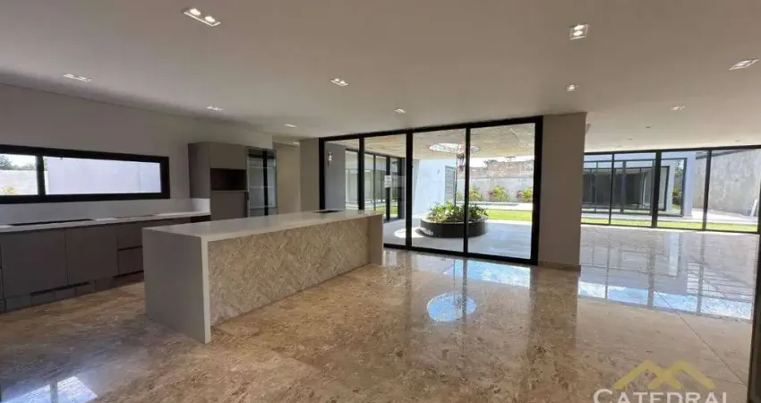 Casa Térrea com 3 Suítes, Piscina e Área Gourmet à Venda no Condomínio Quinta do Pinhal – Cabreúva/SP | 479m² Construídos