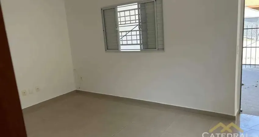 Casa com 2 dormitórios para alugar, 70 m² por R$ 2.250,00/mês - Bela Vista - Jundiaí/SP