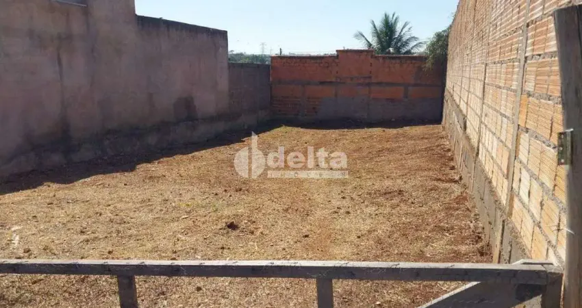 Terreno disponível para venda 255 m² no bairro Taiaman em Uberlândia-MG