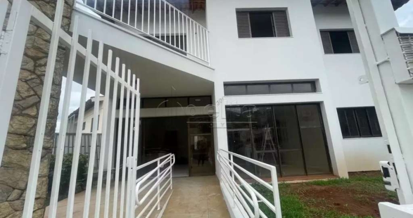 Casa comercial disponível para locação no bairro Lídice em Uberlândia-MG.