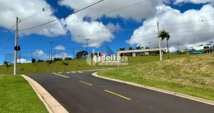 Terreno no condomínio disponível para venda no bairro granja marileusa em uberlândia-mg