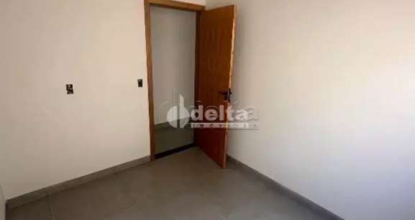 Casa disponível para venda no bairro Novo Mundo em Uberlândia-MG