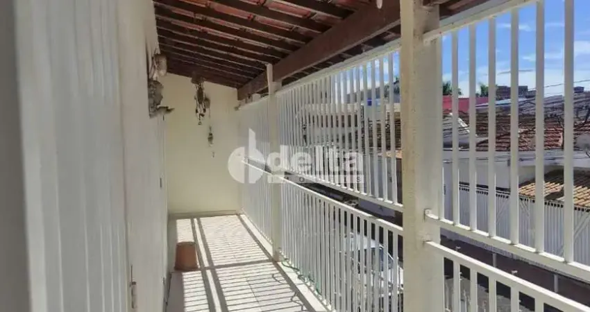 Casa residencial disponível para locação e venda no bairro martins em uberlândia-mg