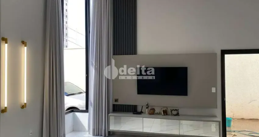 Casa residencial disponível para venda no bairro Grand Ville em Uberlândia - MG.