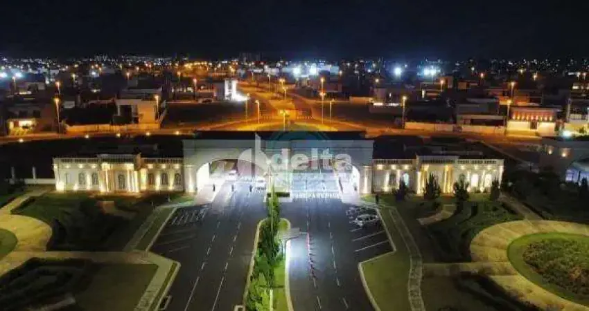 Terreno no Condomínio disponível para venda no bairro Nova Uberlândia em Uberlândia-MG