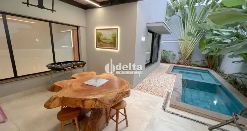 Casa em condomínio disponível para venda no bairro Nova Uberlândia em Uberlândia-MG