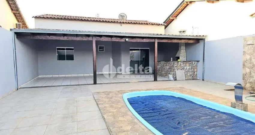 Casa residencial disponível para venda no bairro jardim holanda em uberlândia-mg.