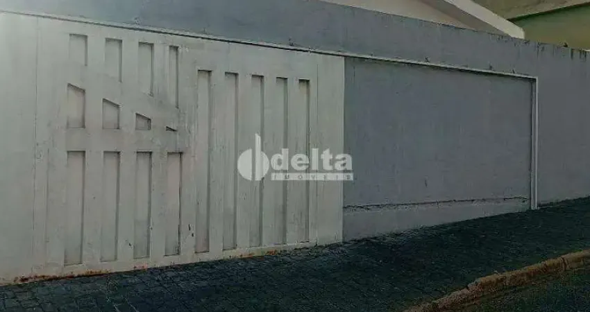 Casa residencial disponível para venda no bairro lagoinha em uberlândia-mg