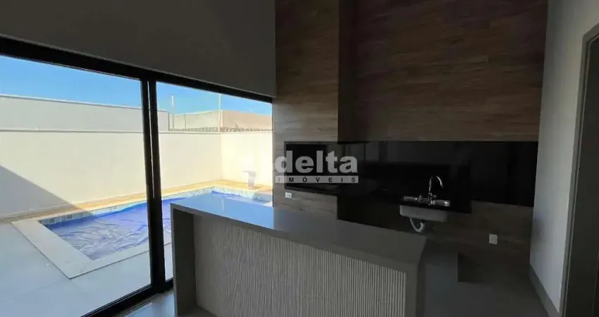 Casa no condomínio Arts disponível para venda em Uberlândia-MG