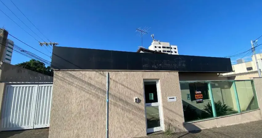 Casa Comercial disponível para locação/Venda no bairro Santa Maria em Uberlândia-MG