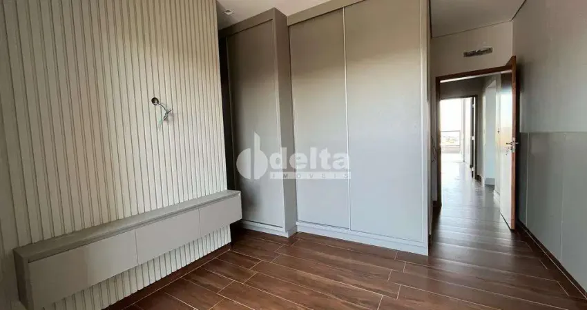 Cobertura disponível para venda no bairro Granada em Uberlândia-MG