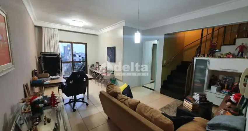 Cobertura com 4 quartos à venda no Santa Mônica, Uberlândia 