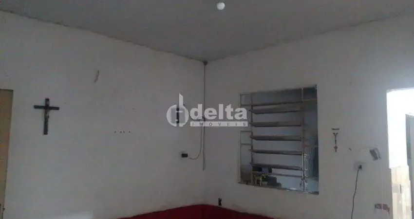 Casa Residencial disponível para venda no bairro Martins em Uberlândia-MG