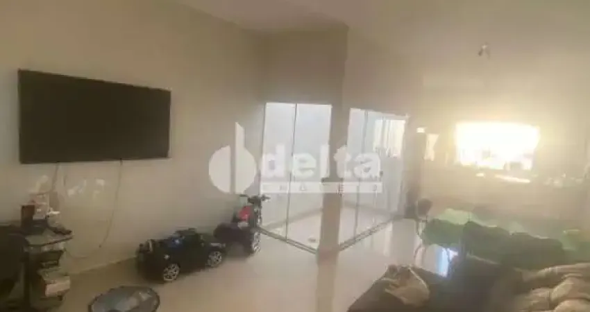 Casa residencial disponível para venda no bairro planalto em uberlândia mg