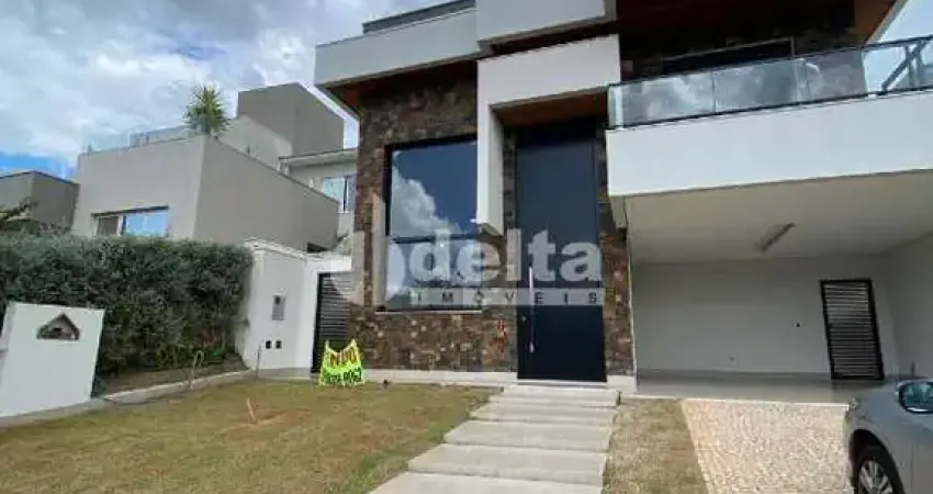 Casa no condomínio Varanda Sul disponível para venda em Uberlândia-MG