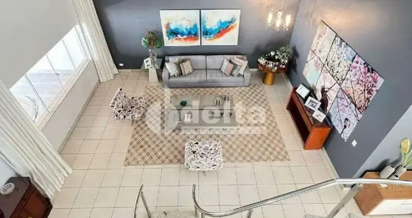 Casa residencial disponível para venda no bairro Jardim Karaíba em Uberlândia-MG