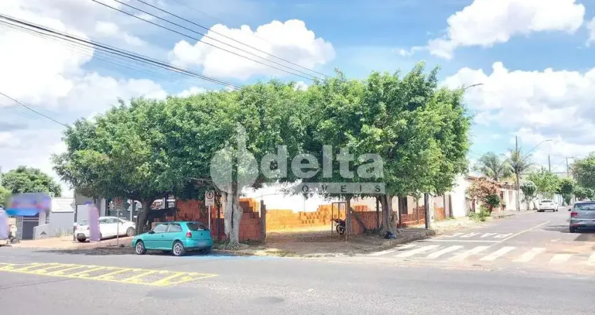 Terreno de esquina disponível para venda 270 m² no bairro tubalina em uberlândia-mg