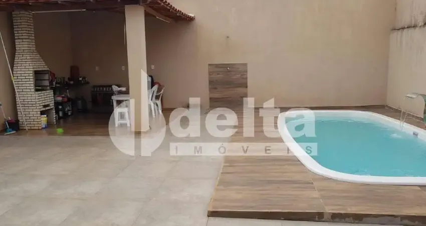 Casa residencial disponível para venda no bairro jardim holanda em uberlândia - mg.