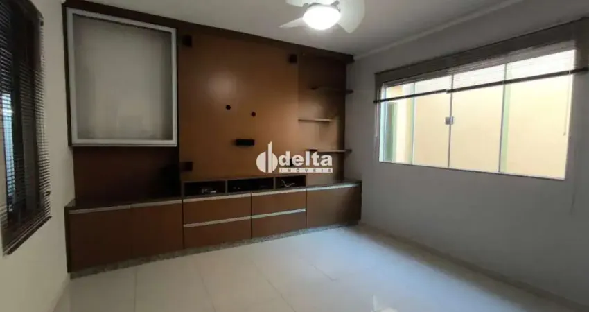 Casa residencial com 3 quartos sendo 1 suíte disponível para venda no bairro cidade jardim em uberlândia - mg.
