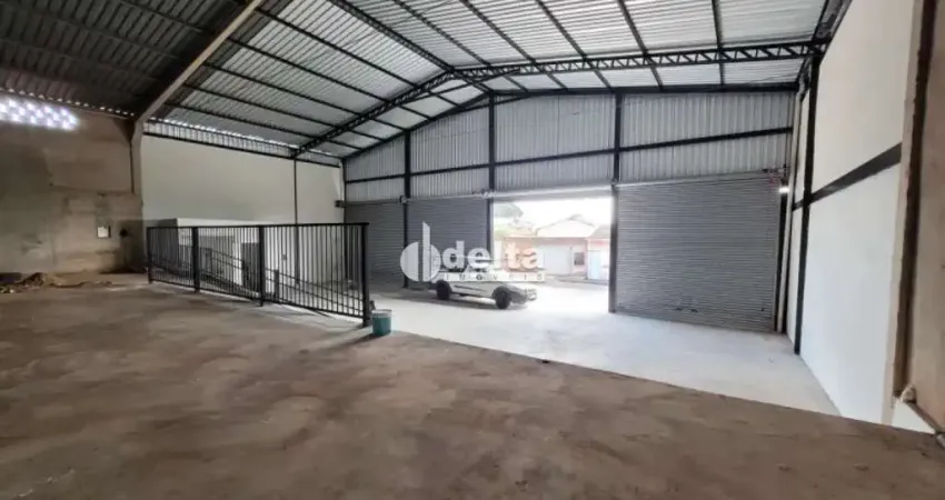 Galpão disponível para locação e venda no bairro Minas Gerais em Uberlândia-MG