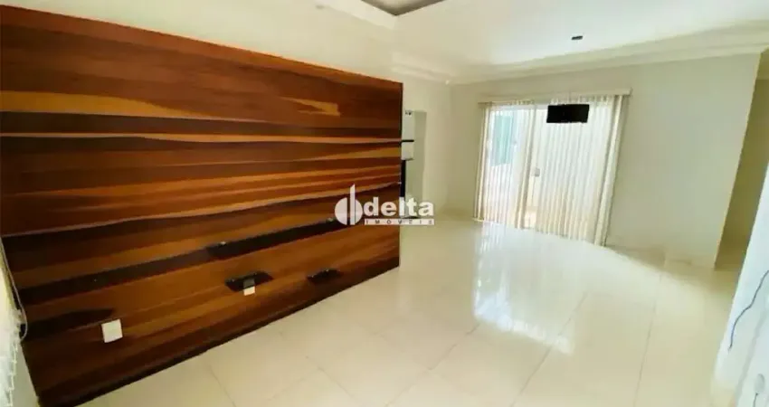 Casa residencial com 3 quartos sendo 1 suíte disponível para aluguel e venda no bairro alto umuarama em uberlândia - mg.