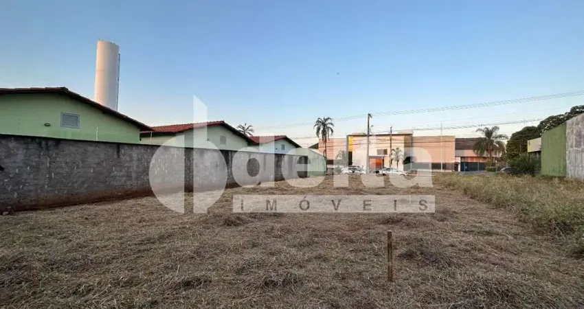 Terreno disponível para venda no bairro Chácaras Tubalina e Quartel em Uberlândia-MG