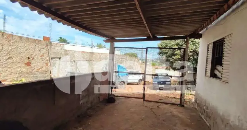 Casa residencial disponível para locação e venda no bairro pampulha em uberlândia-mg