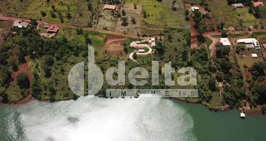 Chácara Residencial disponível para Venda no bairro Área Rural em Uberlândia-MG