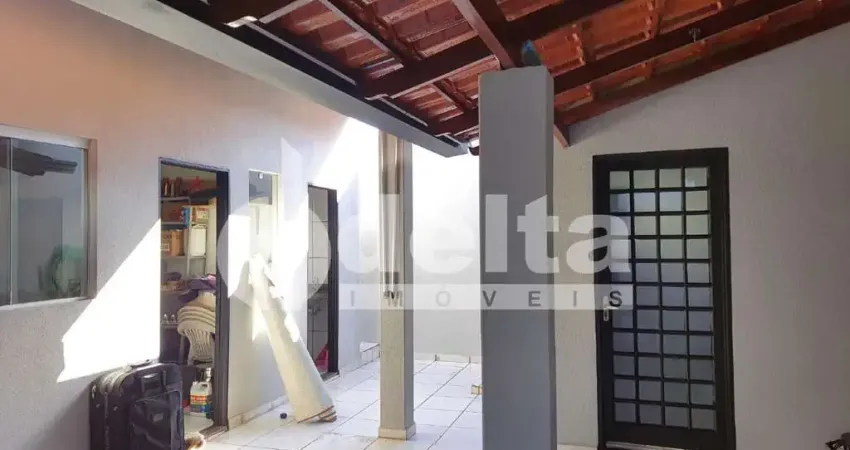 Casa residencial disponível para venda no bairro alto umuarama em uberlândia-mg