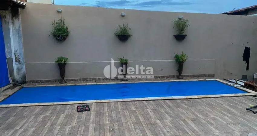 Casa residencial disponível para locação e venda no bairro pampulha em uberlândia-mg
