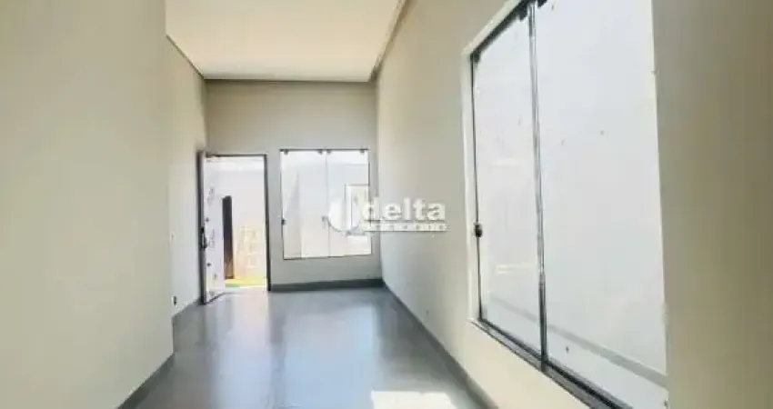Casa residencial disponível para venda no bairro Shopping Park em Uberlândia-MG.