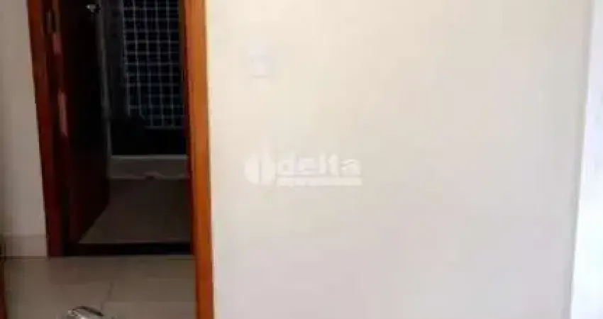 Apartamento disponível para venda no bairro Chácaras tubalina em Uberlândia-Mg