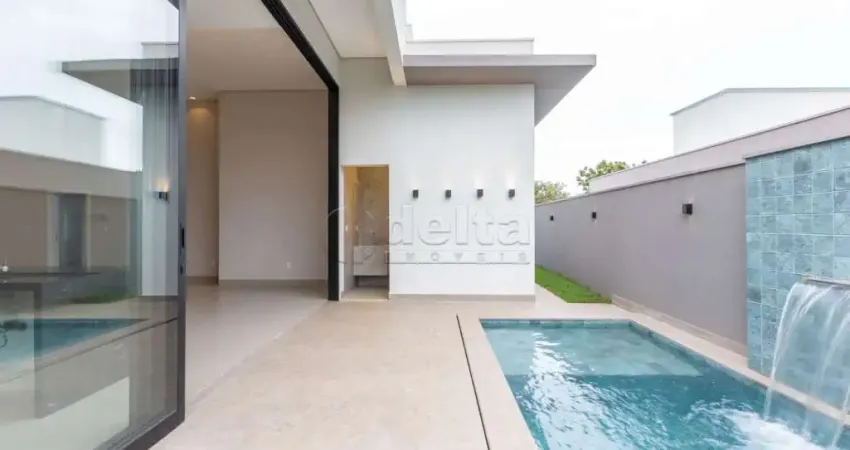 Casa no Condomínio Arts disponível para venda em Uberlândia-MG