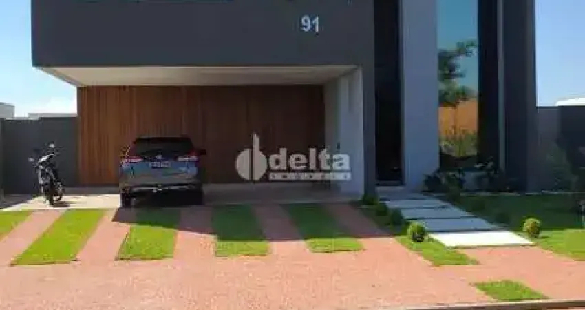 Casa no condomínio Alphaville 2 disponível para venda em Uberlândia-MG