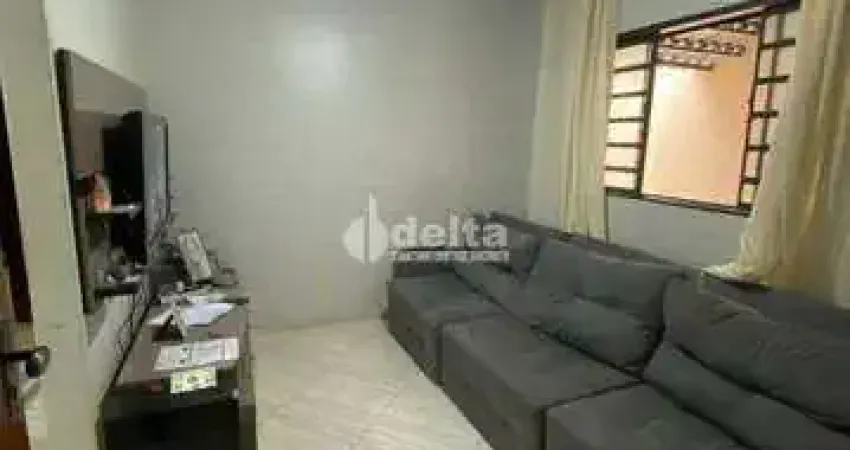 Casa residencial disponível para venda no bairro luizote de freitas em uberlândia mg