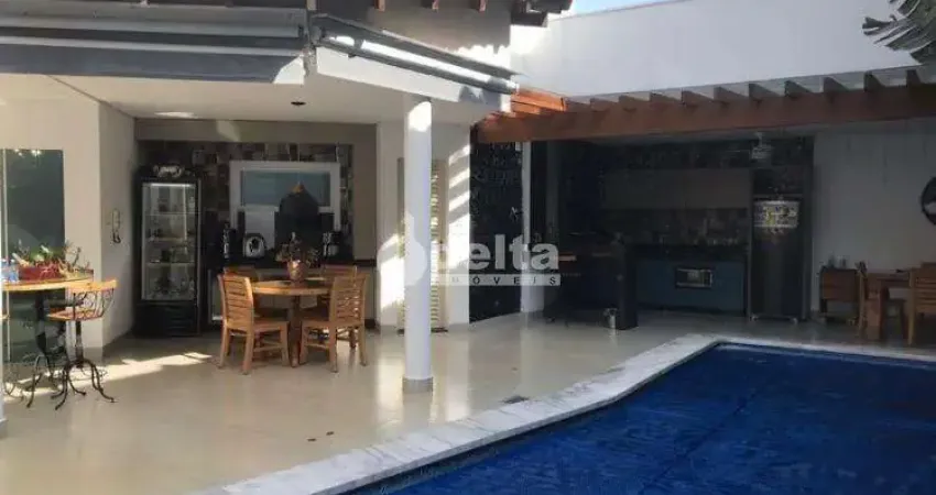 Casa residencial disponível para venda no bairro morada da colina em uberlândia-mg.