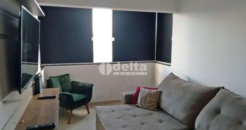 Apartamento disponível para venda no bairro Santa Mônica em Uberlândia-MG