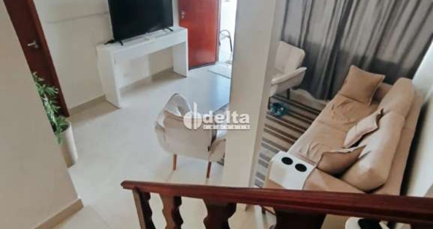 Casa residencial disponível para venda no Bairro Alto Umuarama em Uberlândia-MG