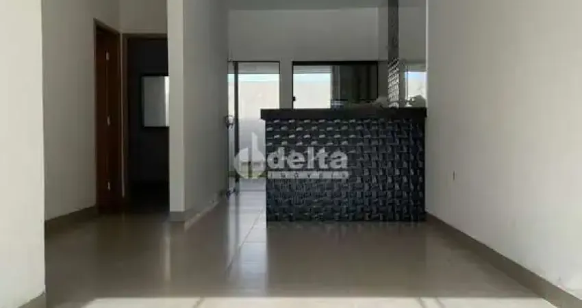 Casa residencial disponível para venda no bairro Vida Nova em Uberlândia-MG