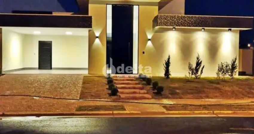 Casa no condomínio Alphaville 1 disponível para locação e venda em Uberlândia-MG