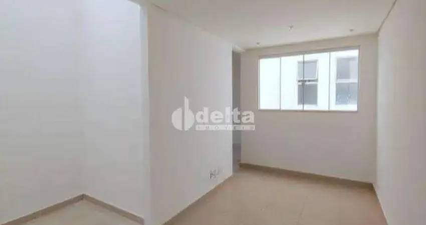 Cobertura  disponível para locação e venda no bairro Nossa Senhora Aparecida em Uberlândia-MG