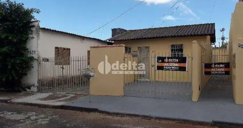 Casa residencial disponível para venda no bairro Planalto em Uberlândia MG