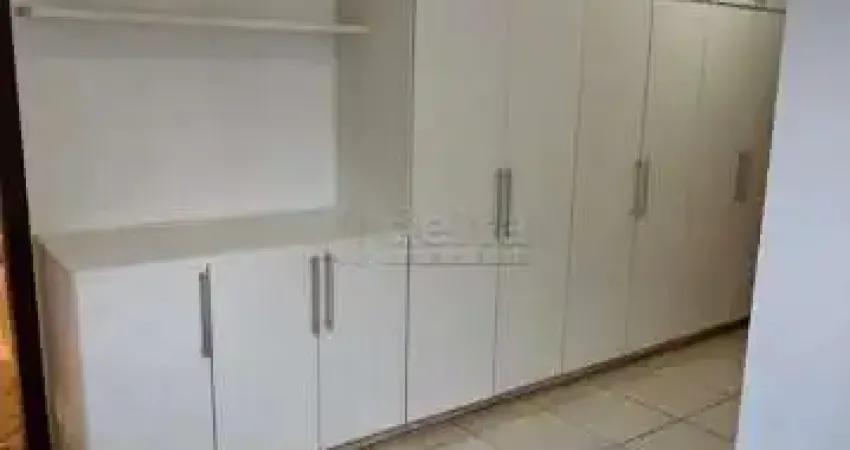 Apartamento disponível para venda no bairro Osvaldo Rezende em Uberlândia-MG